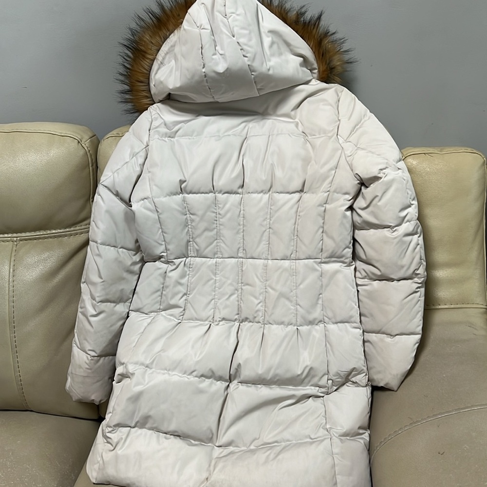 Winter coat - Picture 3 of 5